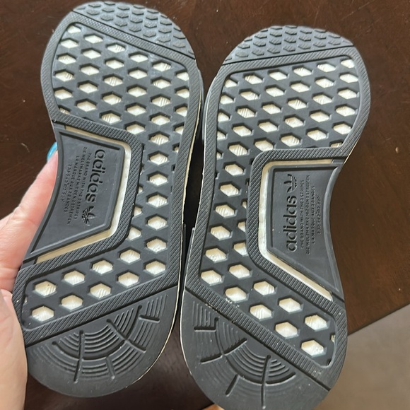 Adidas NMD R1 Black Sneakers - Picture 5 of 13